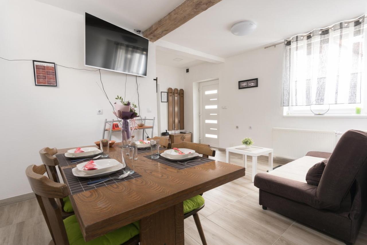 Apartmani Kod Marka Пожега Екстериор снимка