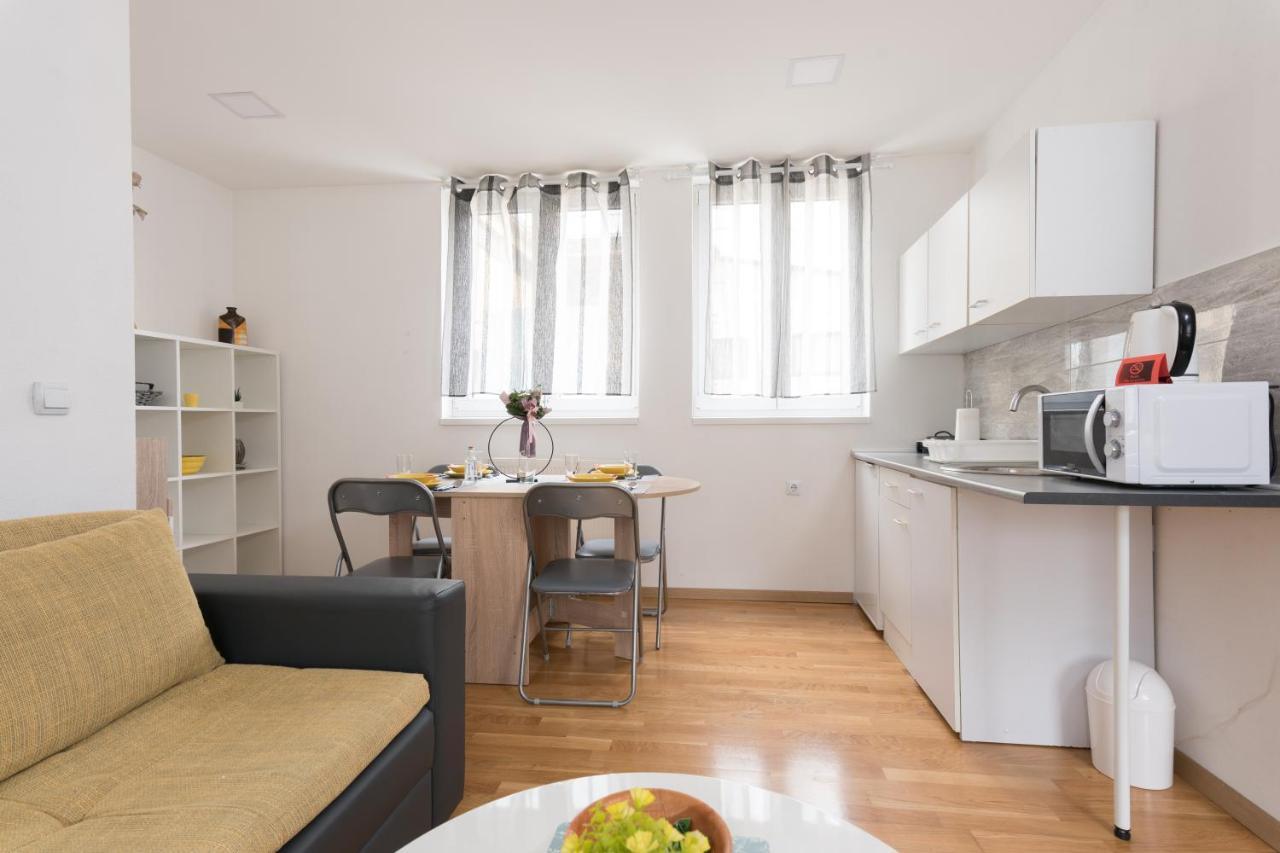 Apartmani Kod Marka Пожега Екстериор снимка